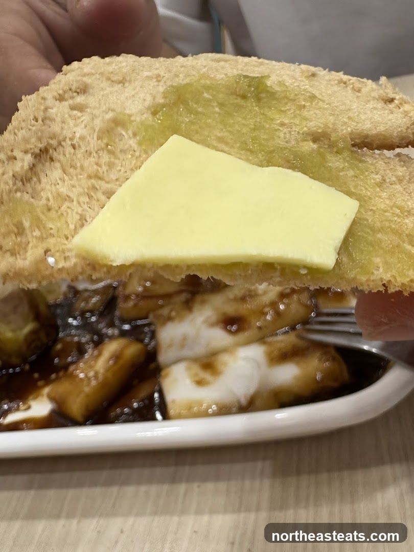 Chee Cheong Fun with Buttered Toast