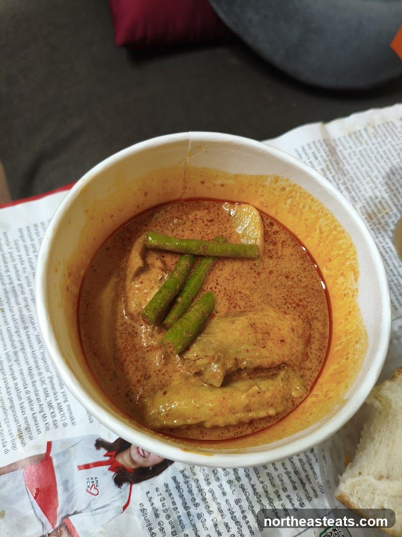 Curry dish with bread
