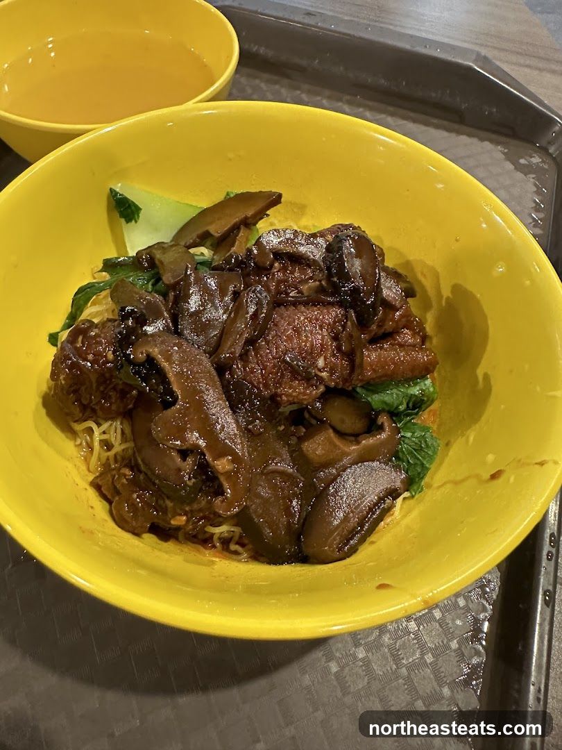 Noodles with Meat and Mushrooms