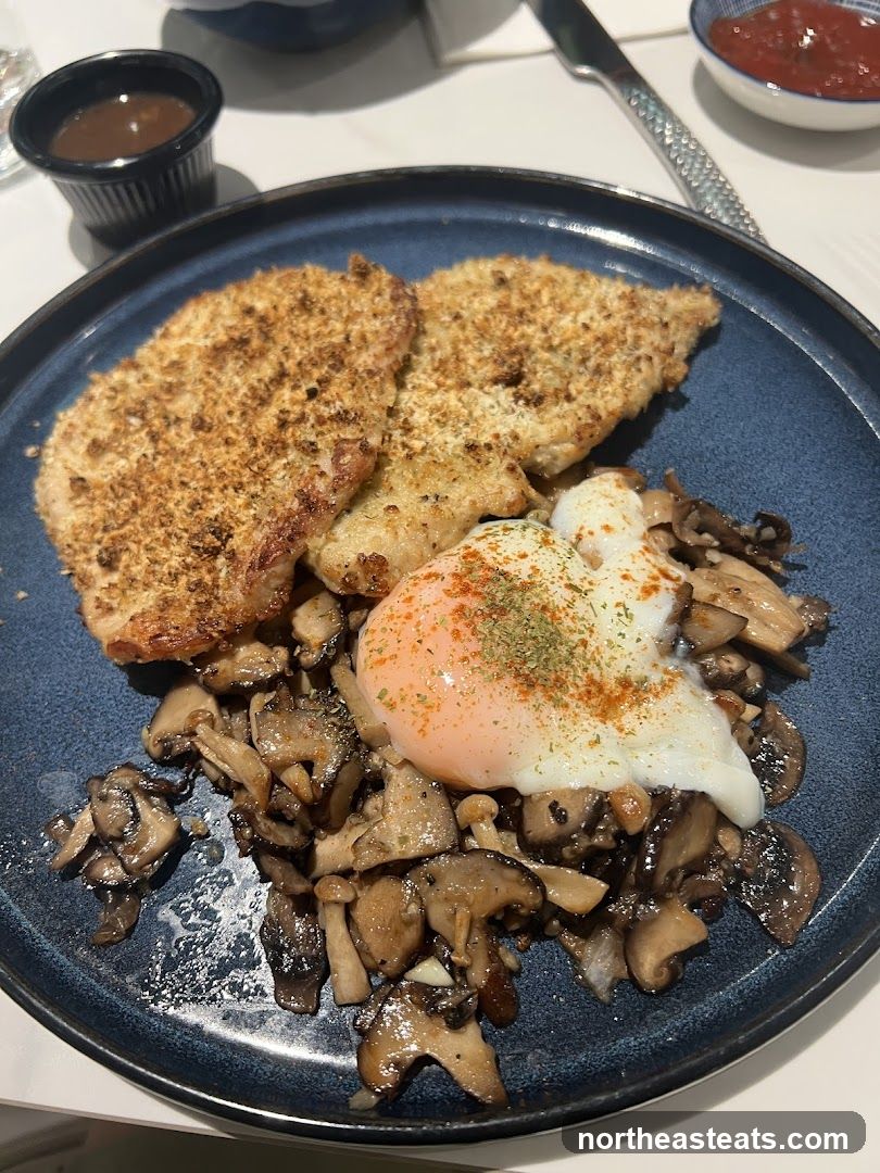 Breaded Chicken with Mushrooms and Egg