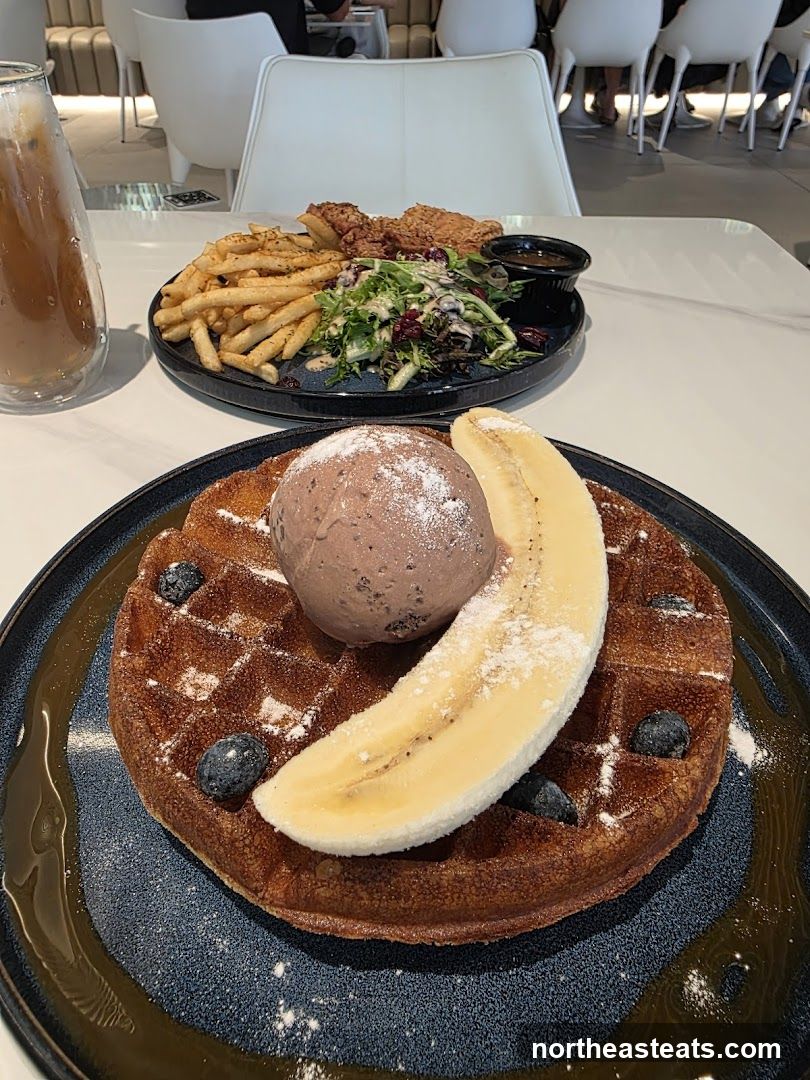 Waffle with Ice Cream and Banana