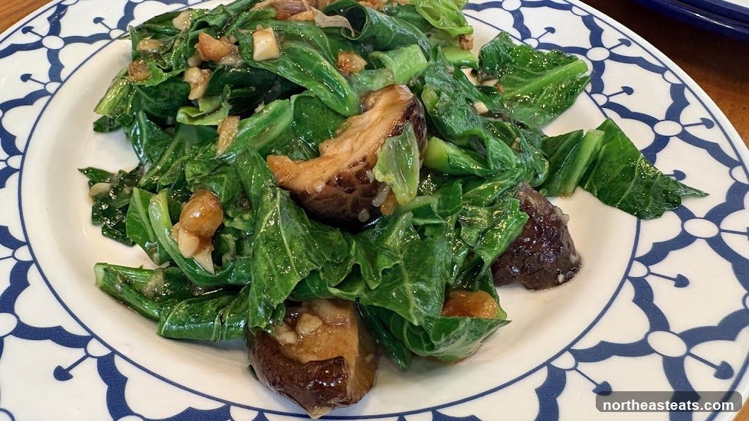 Stir-fried Chinese Broccoli with Mushrooms