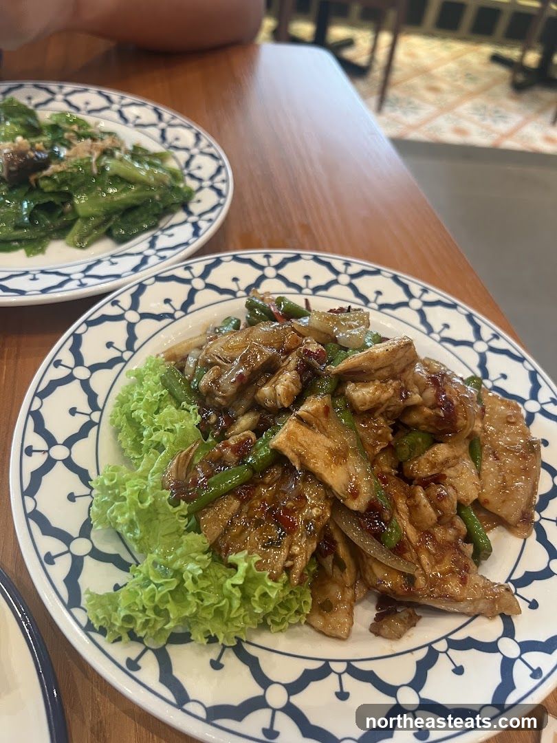 Stir-fried Chicken with Green Beans