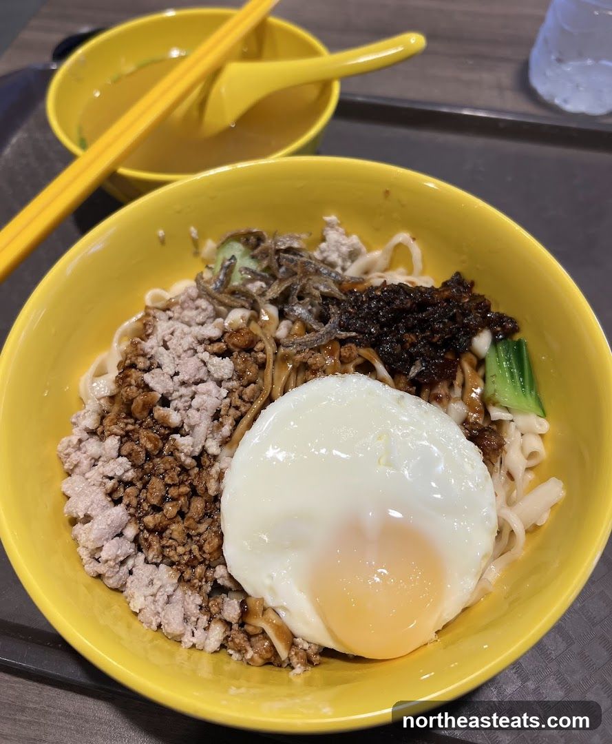 Noodles with Minced Meat and Egg
