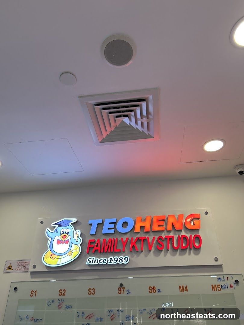 Teo Heng Family KTV Studio Signage