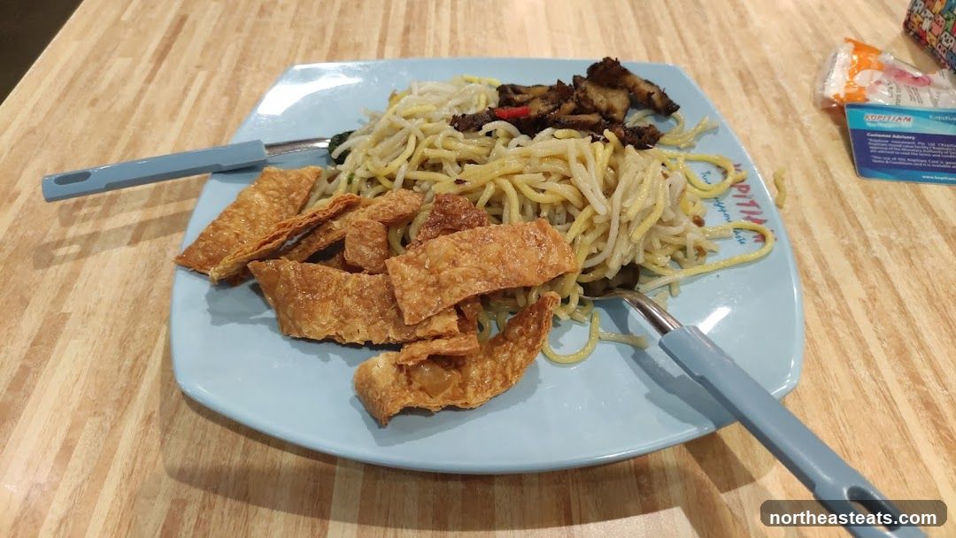 Noodles with Fried Bean Curd and Meat