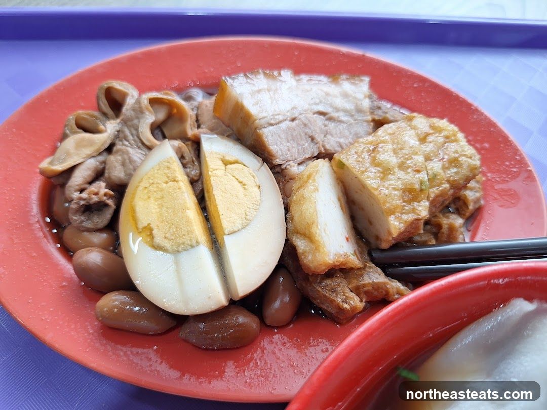 Braised Pork Belly and Egg with Intestines