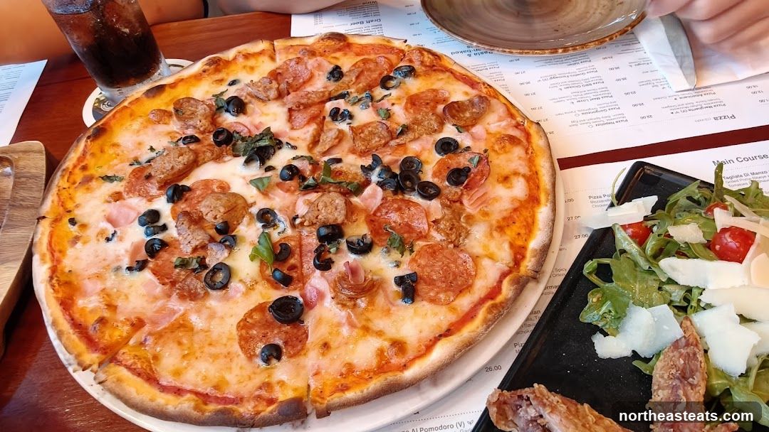 Napolizz Italian Restaurant & Bar (GreenWich V)