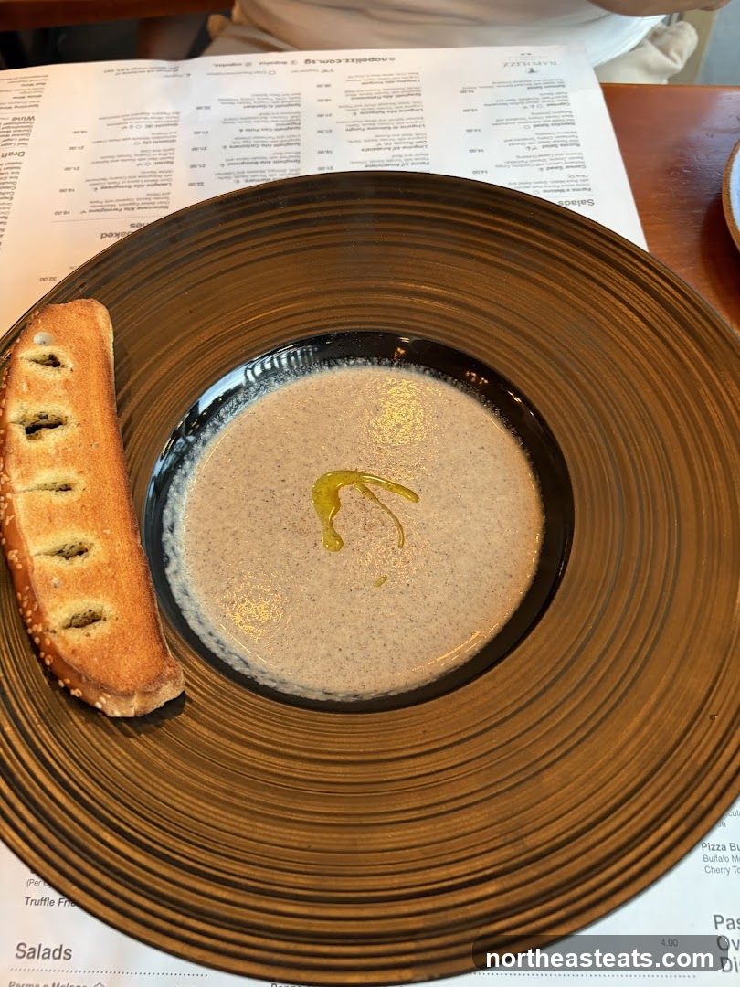 Mushroom Soup with Bread
