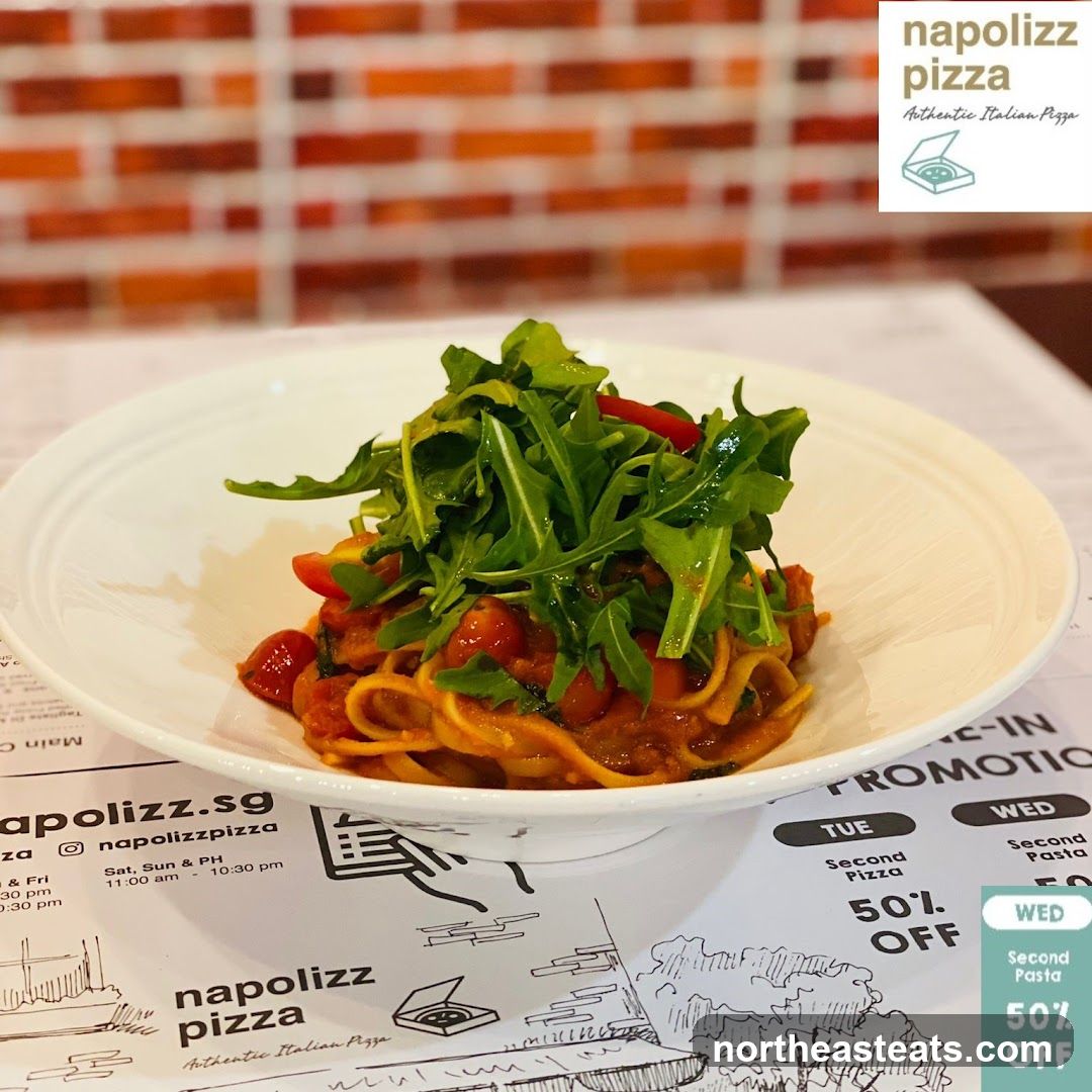 Pasta with Arugula and Tomatoes
