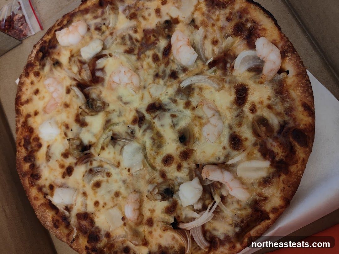 Seafood Pizza