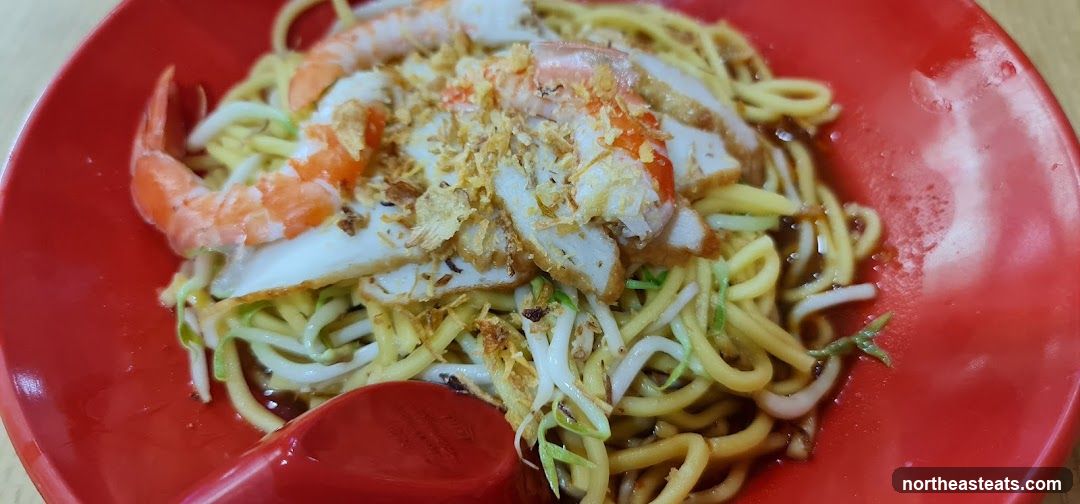 Noodles with Shrimp and Fish Cake