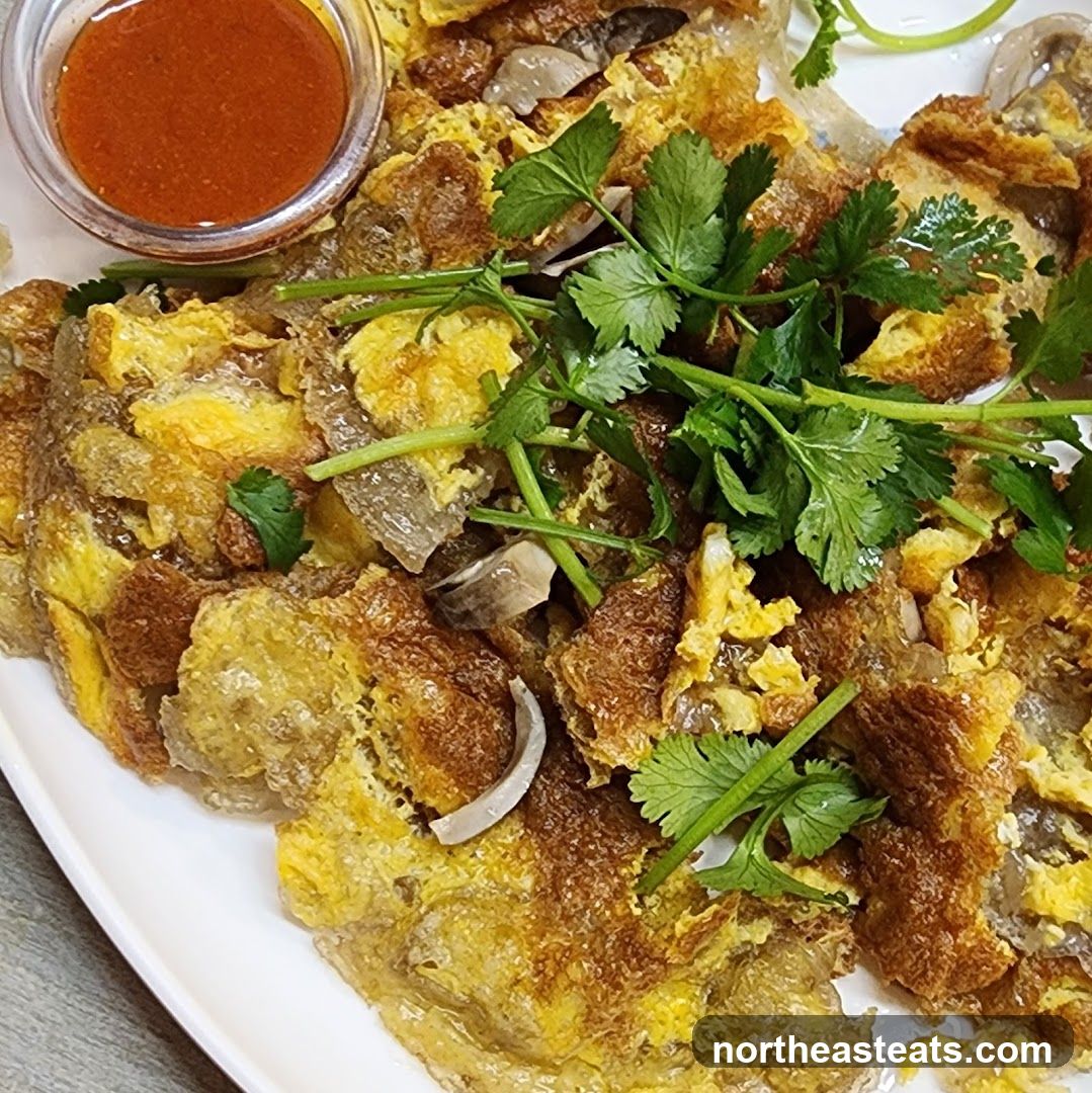 Oyster Omelet with Chili Sauce
