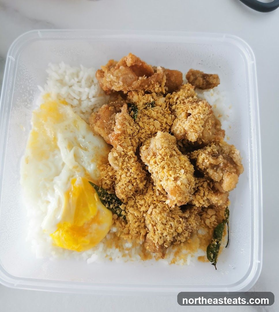 Fried Chicken Rice with Fried Egg