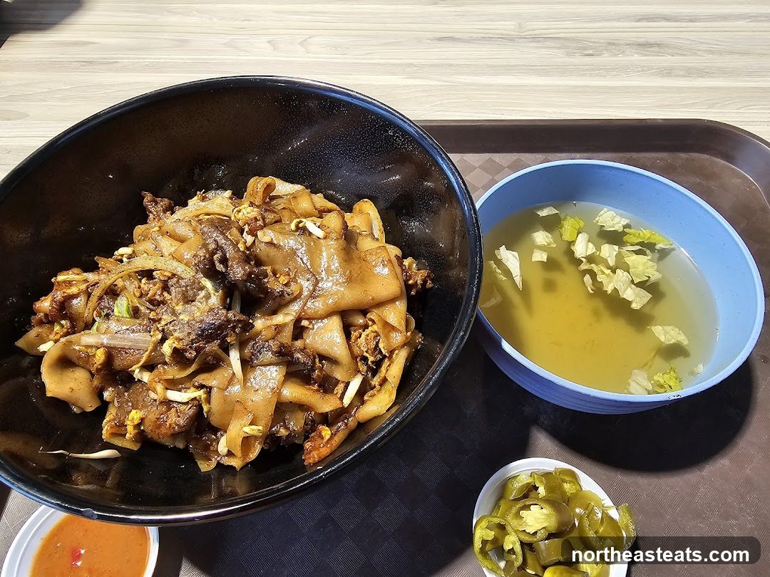 Noodles with Soup and Pickled Jalapenos