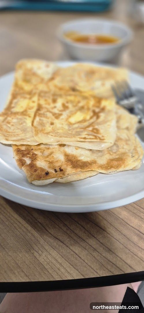 Roti Canai with Curry Sauce