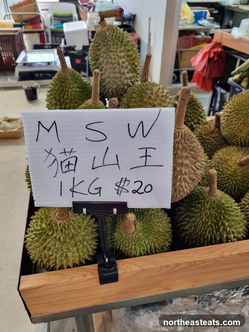 Fernvale Happy Durian (Non-pesticide durians from own farm)