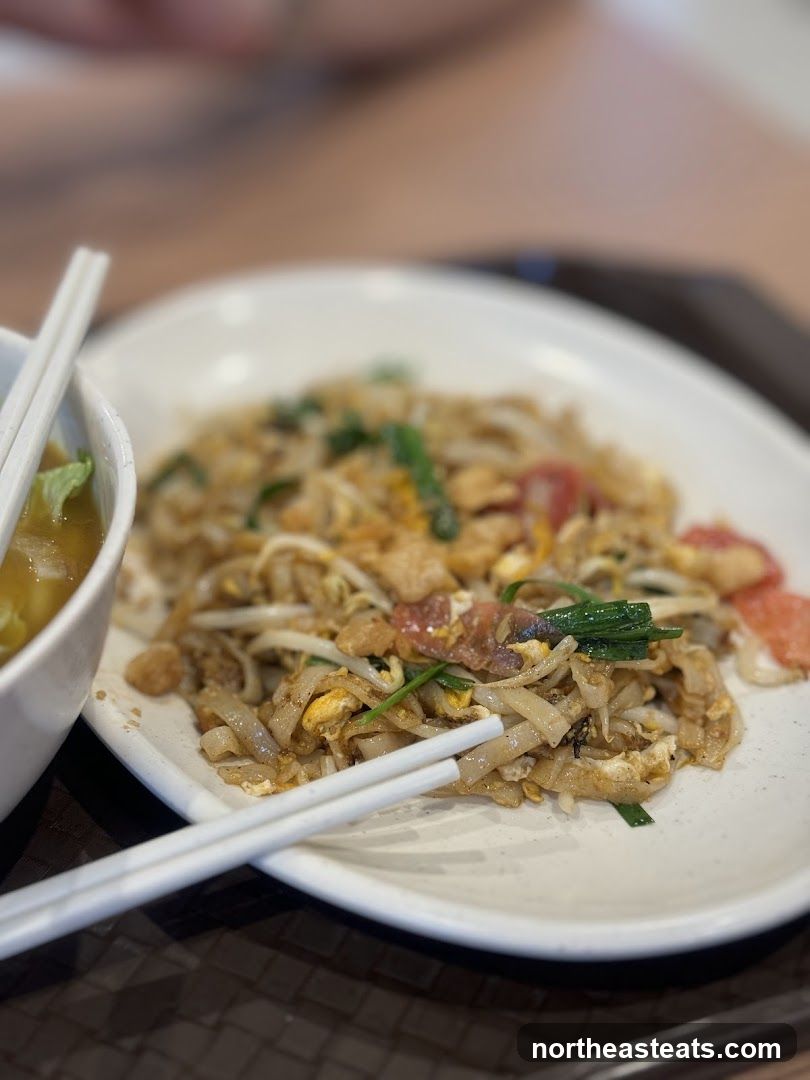 Stir-fried noodles with soup