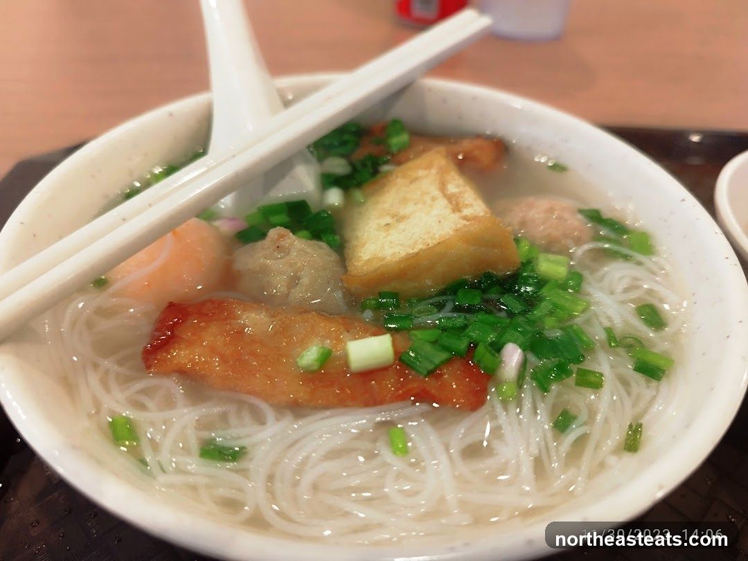 Noodle Soup with Fish Balls and Tofu