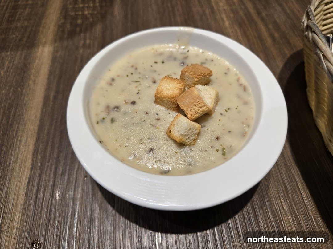 Creamy Mushroom Soup with Croutons