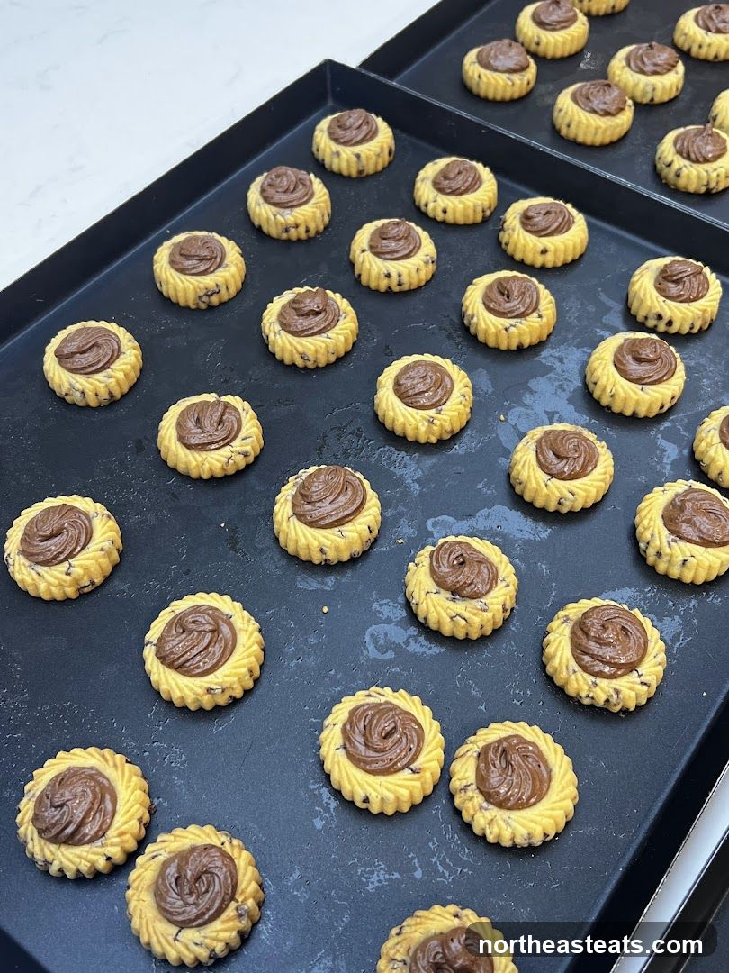 Cookies with Chocolate Filling