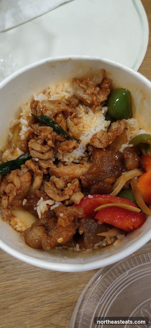 Stir-fried meat and vegetables with rice