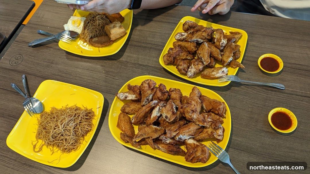 Fried Chicken Wings and Noodles