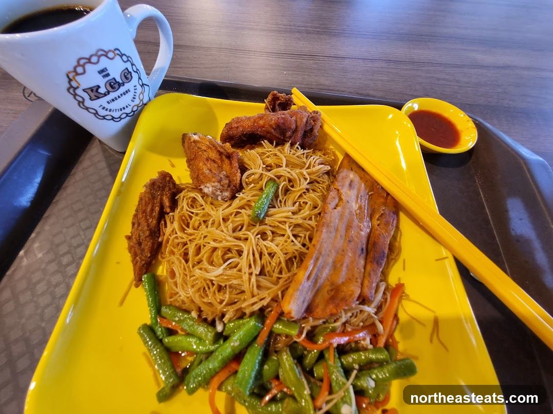 Noodles with Fried Chicken and Duck