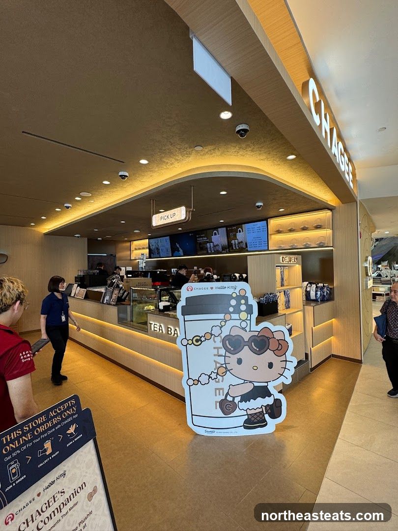 Chagee Tea Bar with Hello Kitty Promotion
