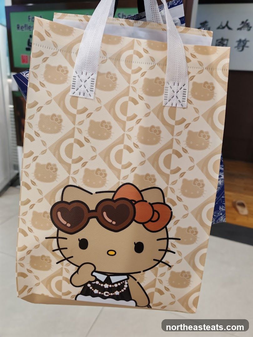 Hello Kitty Shopping Bag