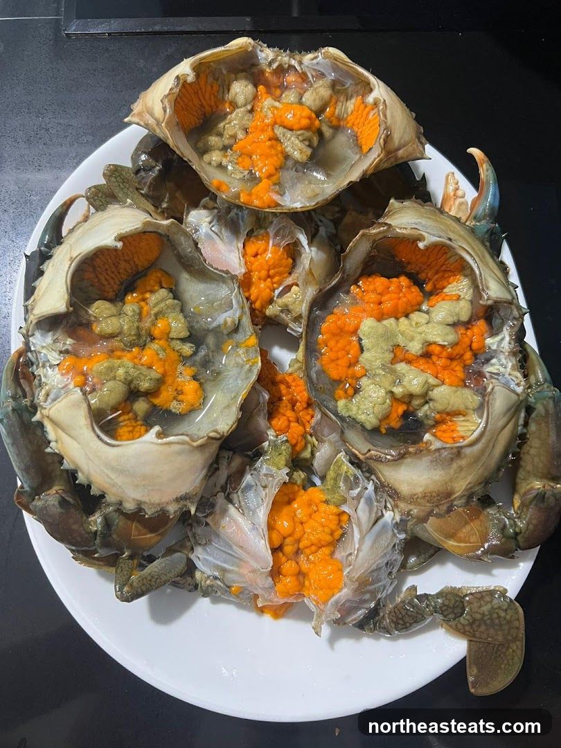 Cooked Crabs with Roe