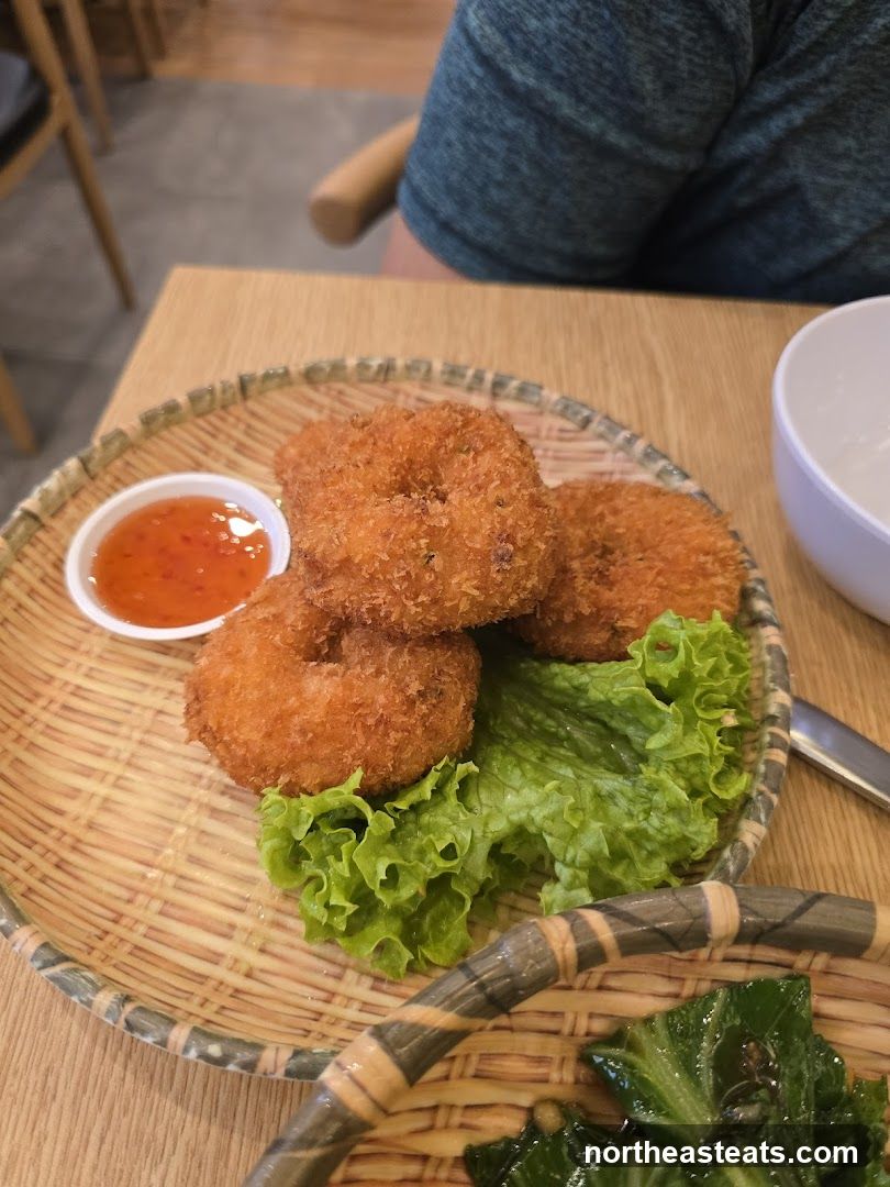 Fried Shrimp Cakes with Sweet Chili Sauce