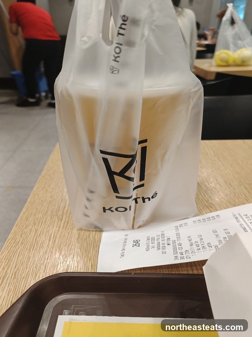 KOI Thé Drink and Receipt