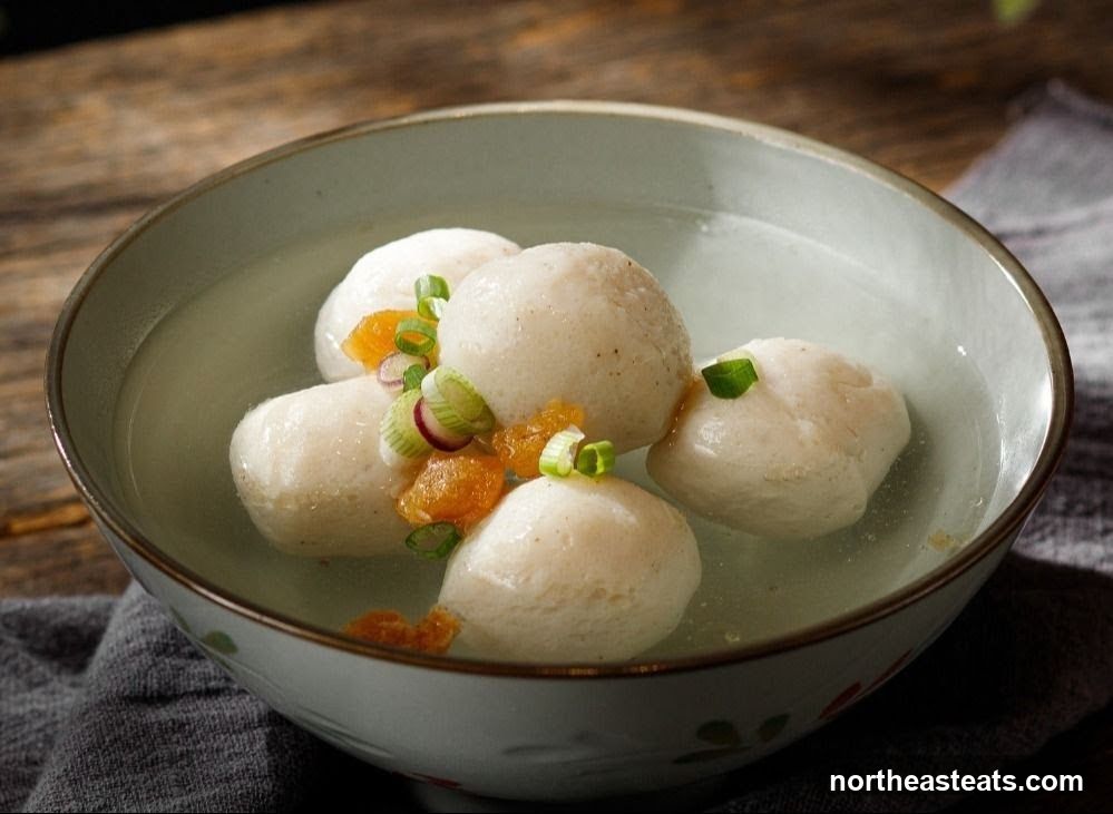 Fish Balls in Broth