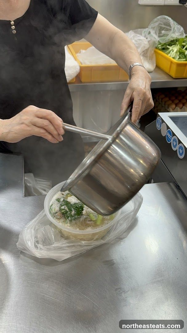 Qiu Lian Ban Mee 秋莲板面