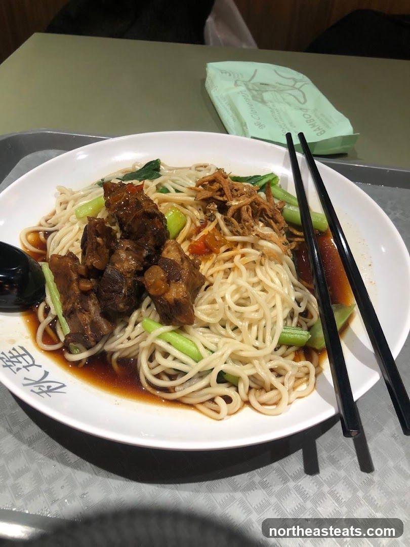 Qiu Lian Ban Mee 秋莲板面