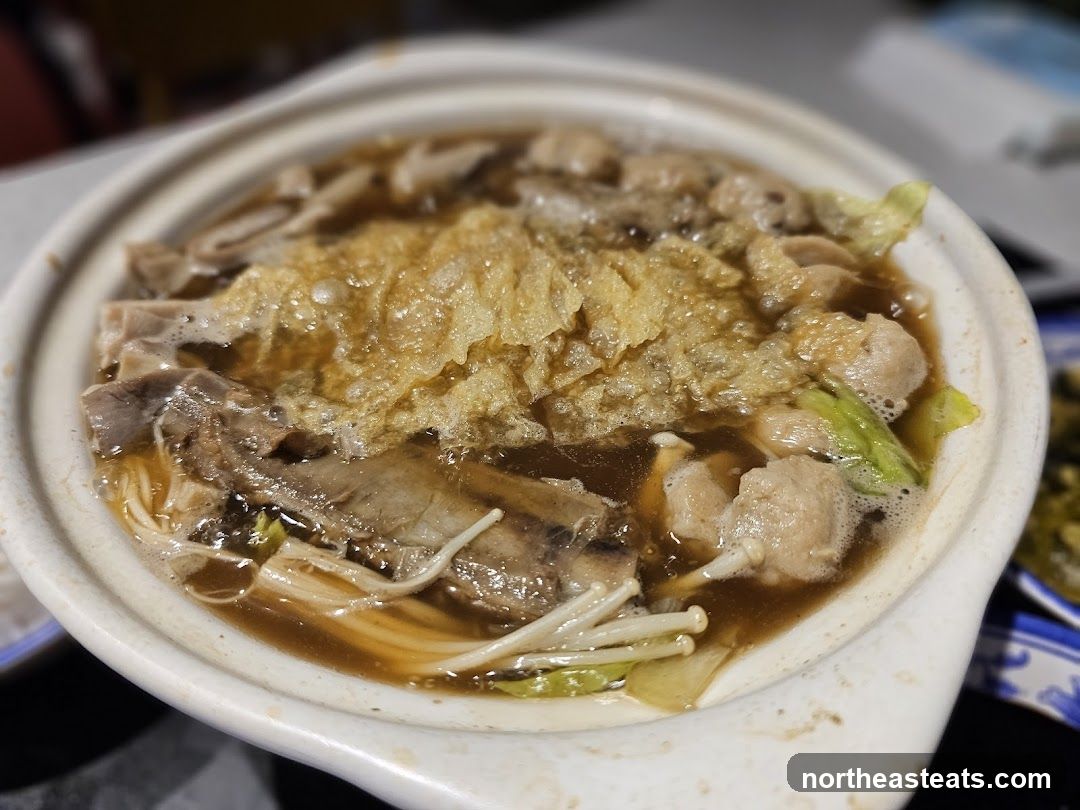 Bowl of Noodles with Meat and Vegetables