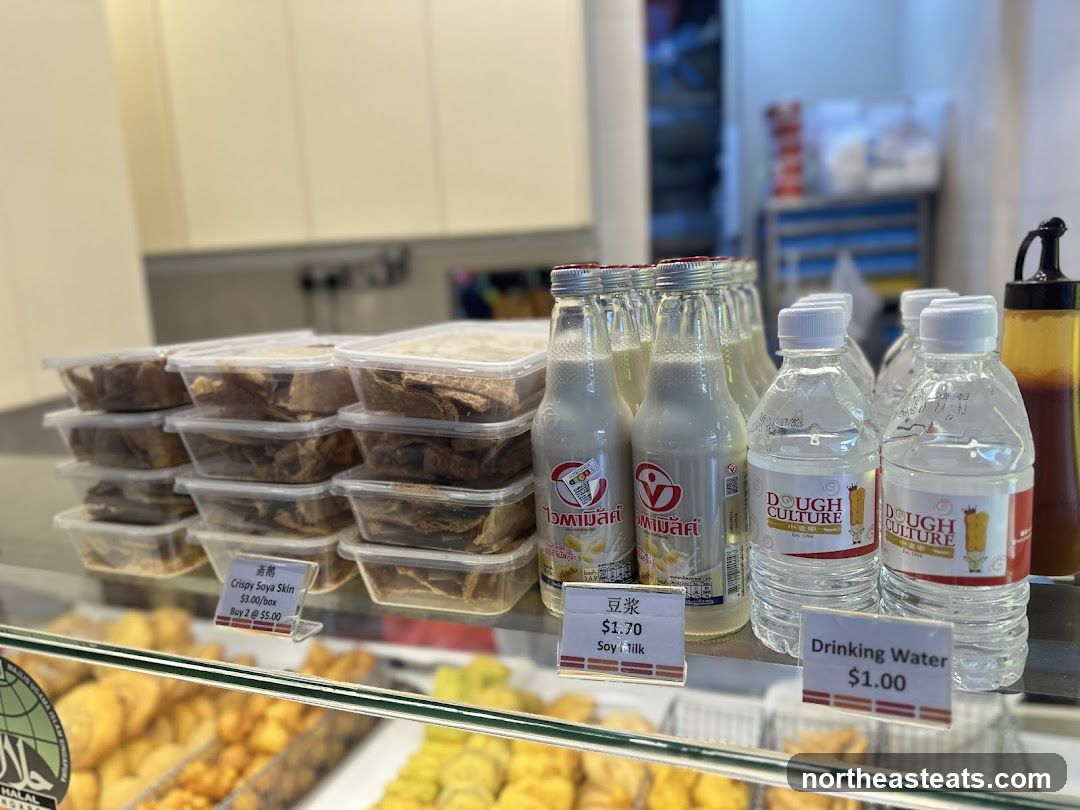 Food and Drinks Display