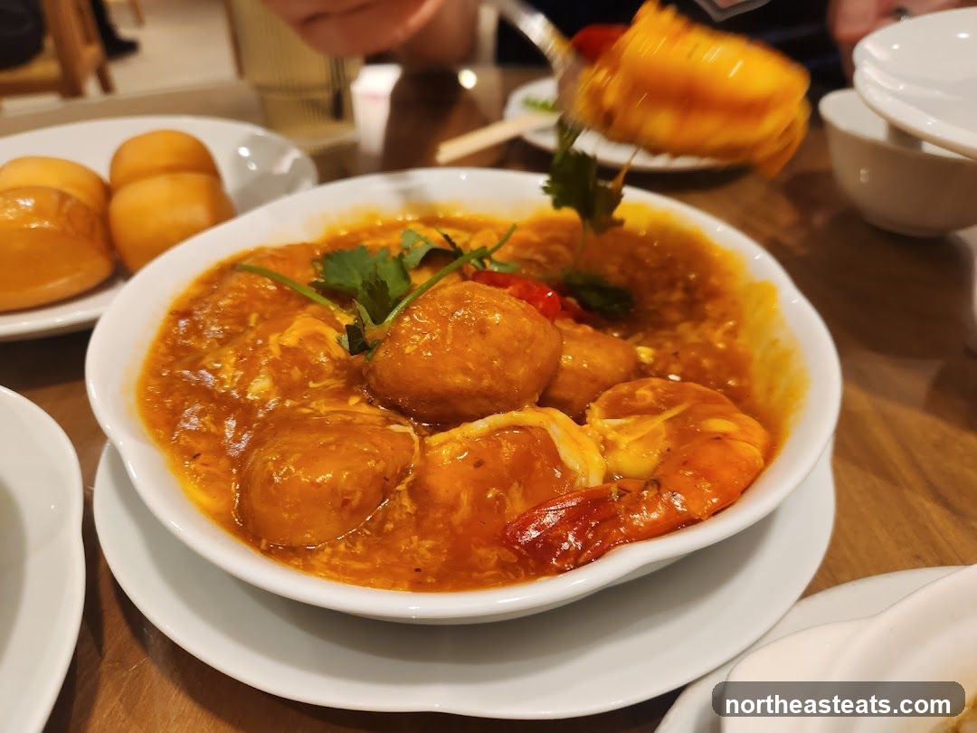 Seafood Dish with Buns