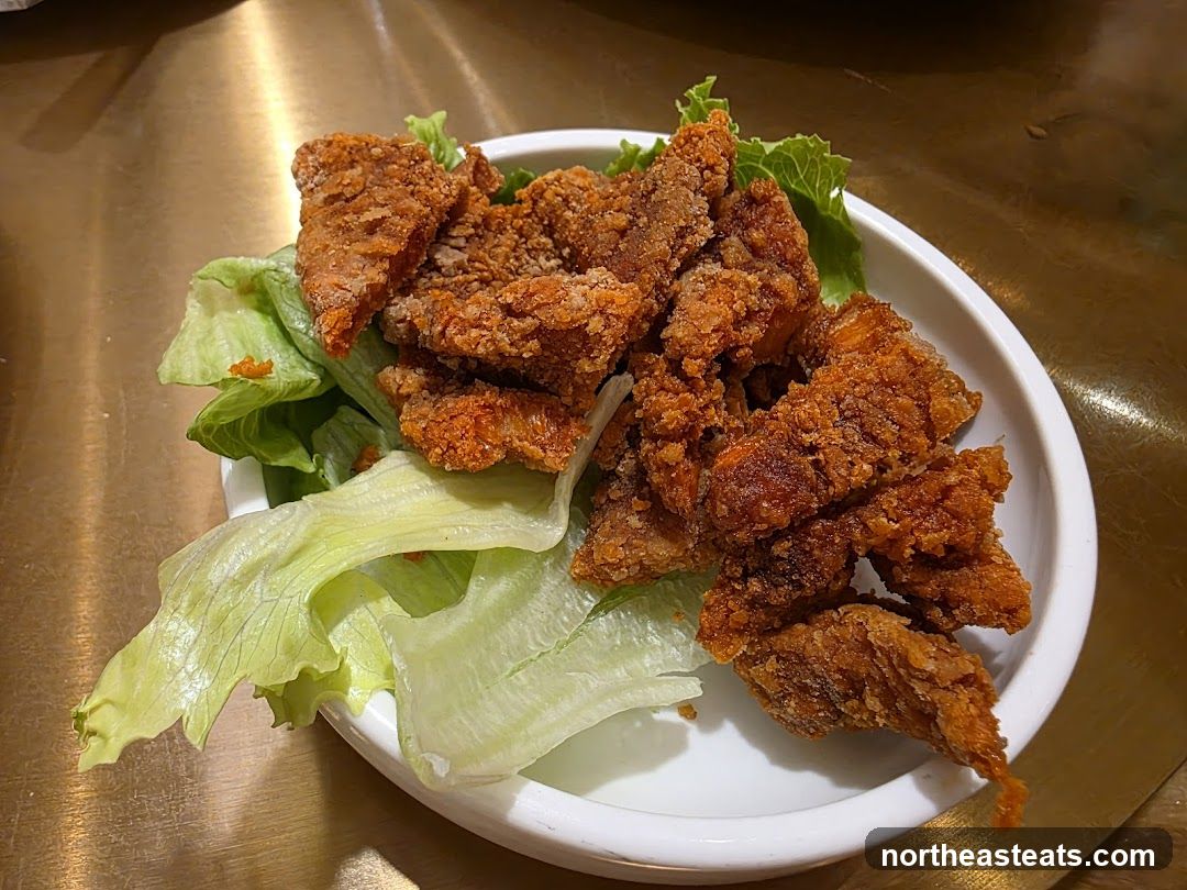 Fried Chicken Bites with Lettuce