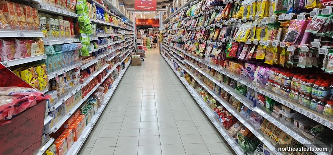 Supermarket Aisle