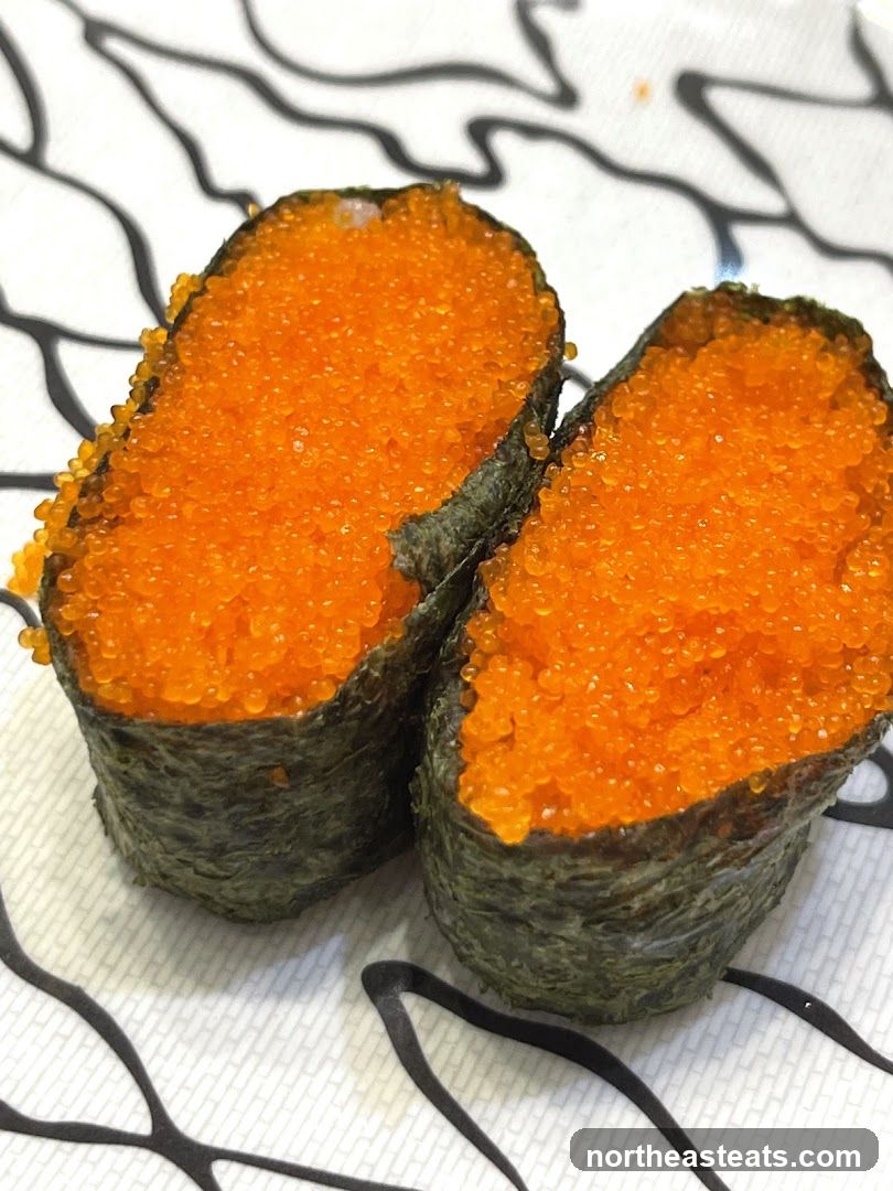 Tobiko Gunkan Maki Sushi