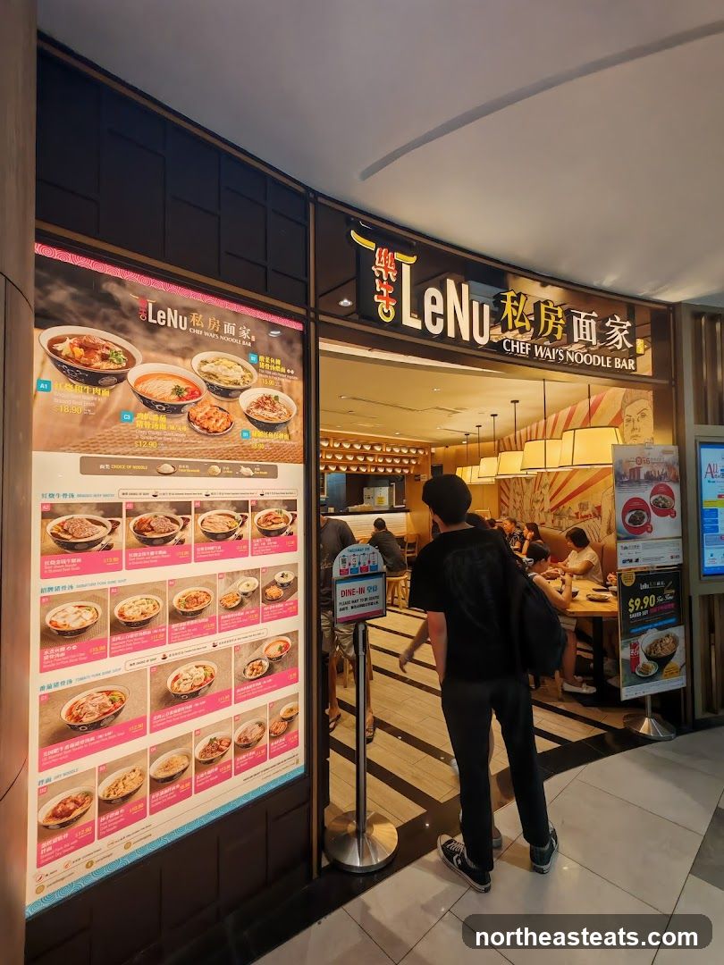 LeNu Chef’s Wai Noodle Bar 樂牛私房面家 at Compass One