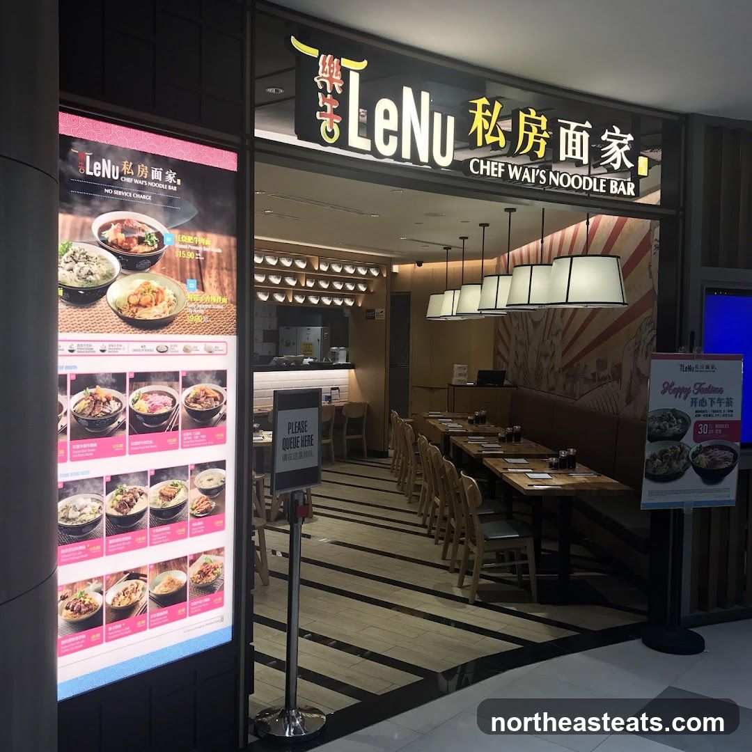 LeNu Chef’s Wai Noodle Bar 樂牛私房面家 at Compass One