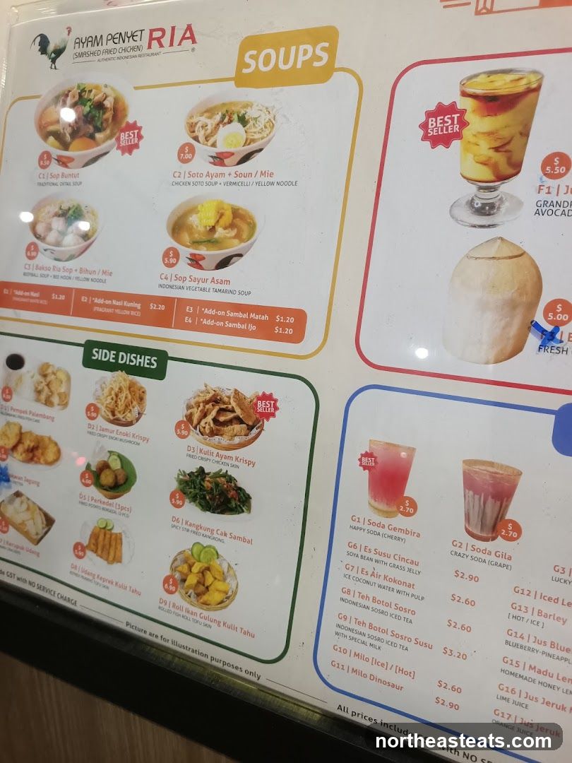 AYAM PENYET RIA