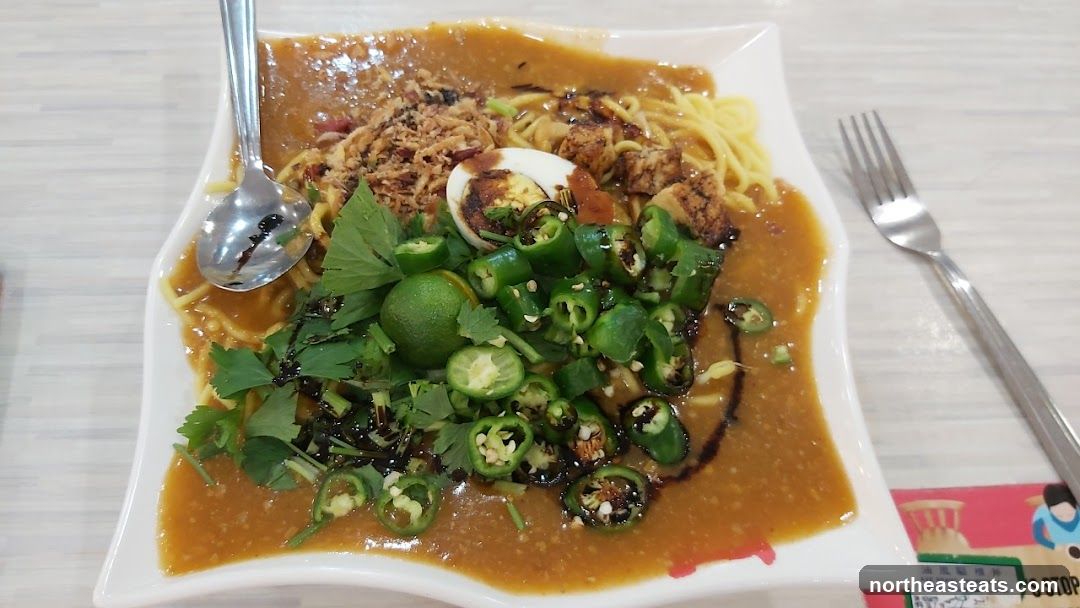 Noodle Dish with Chili and Egg