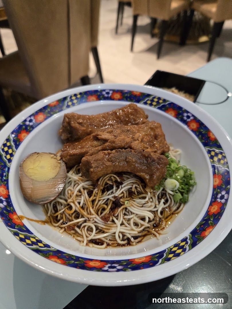 Braised Pork Ribs Noodles