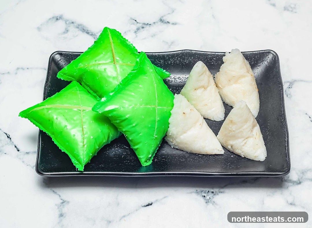 Green and White Rice Cakes