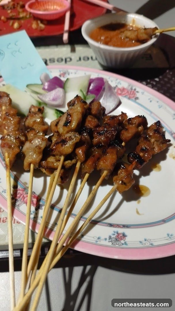 Chicken Satay with Peanut Sauce