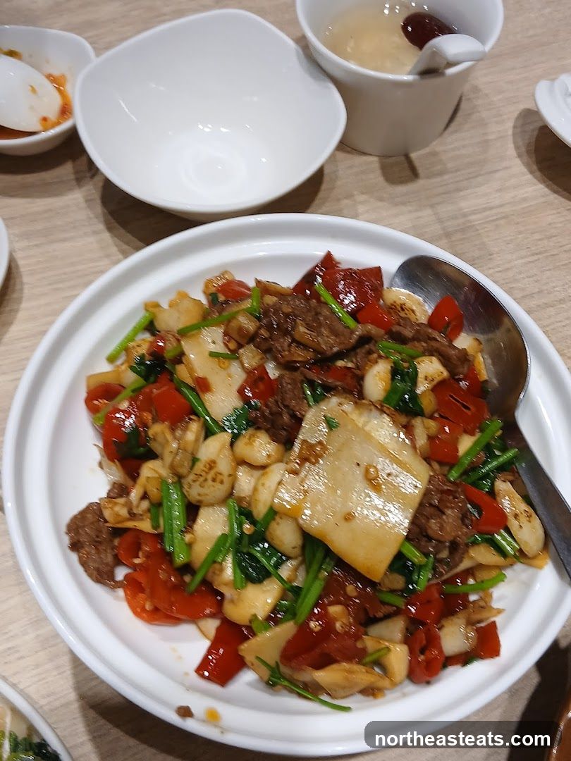 Stir-fried Dish with Beef and Vegetables